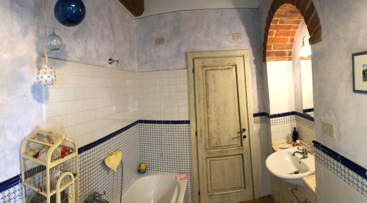 Antico Casale Silvia Holiday home *